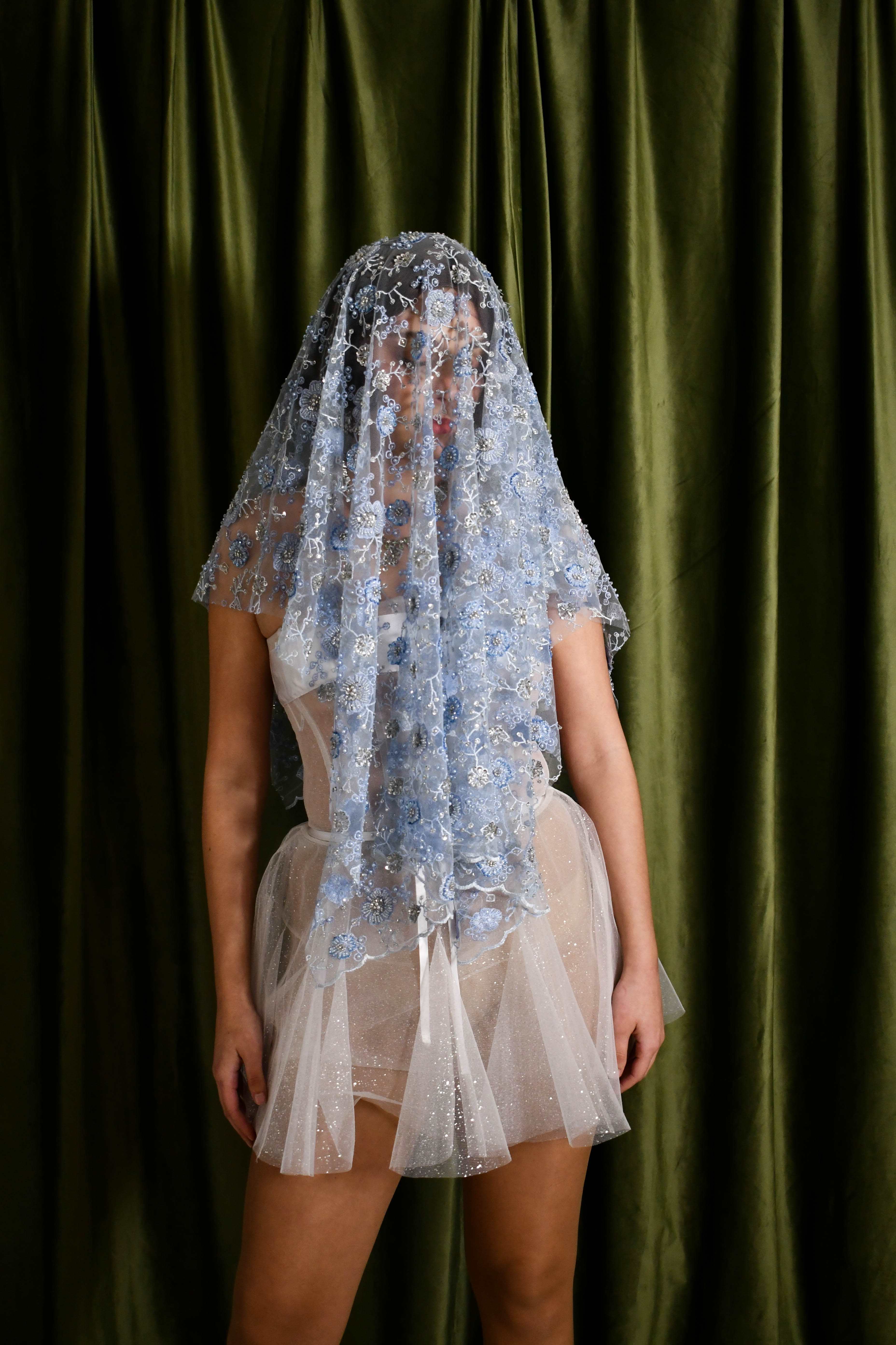 Lover’s Leap Veil - Ready To Ship - One & Only